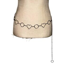 Elegant Silvertone & Rhinestone Heart Chain Link Belt